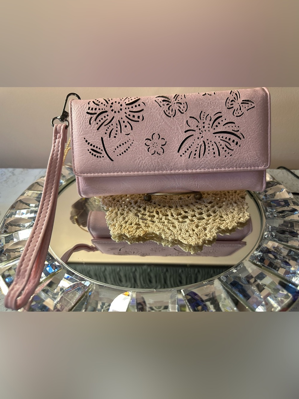 Sam & Hadley Pink Floral Cutout Wristlet Wallet